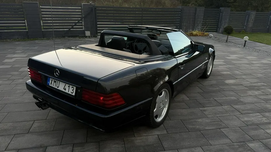 MERCEDES-BENZ SL -