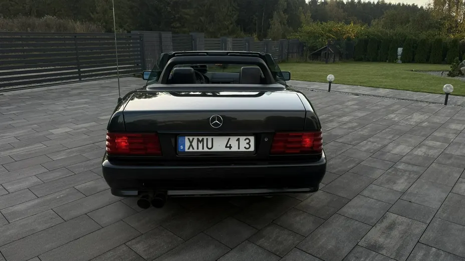 MERCEDES-BENZ SL -