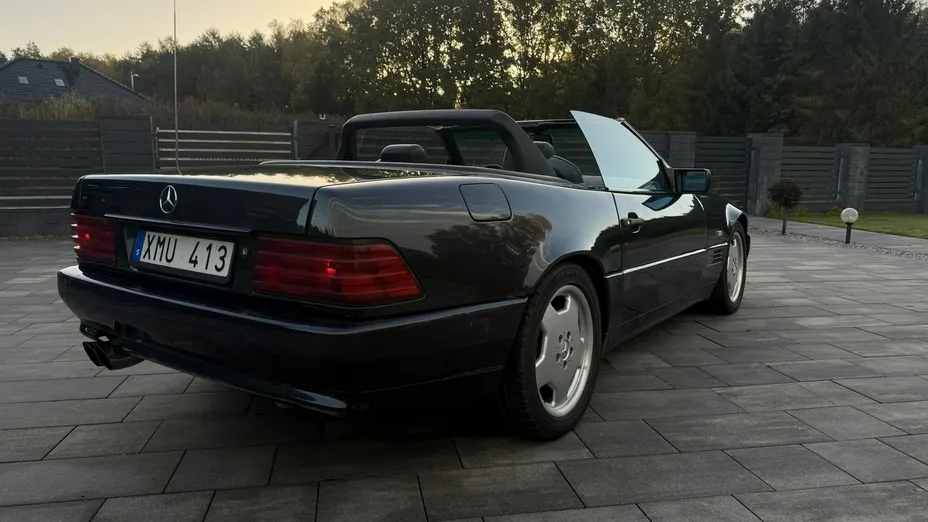 MERCEDES-BENZ SL -