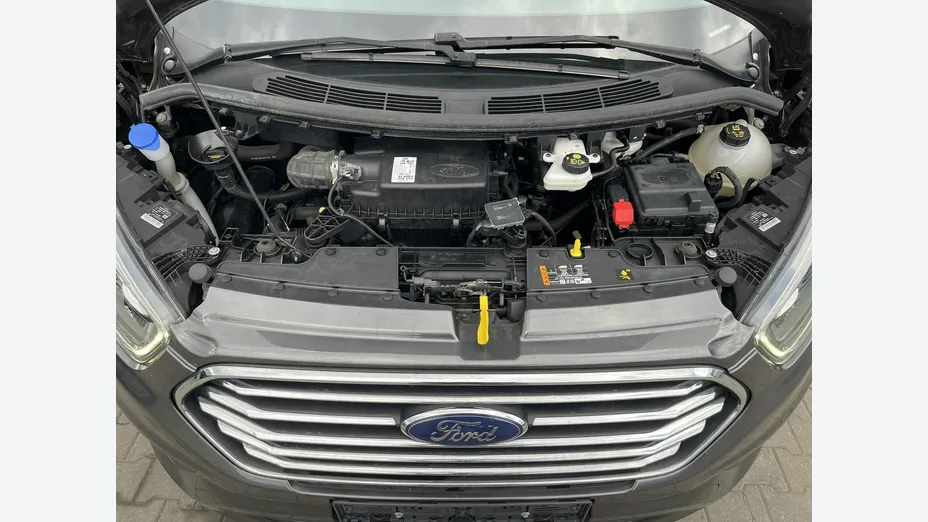 FORD Tourneo Custom -