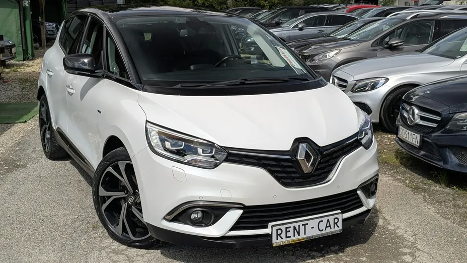 RENAULT Scenic -