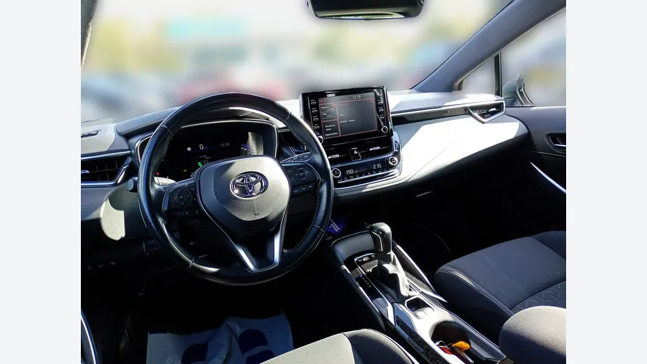 TOYOTA Corolla -