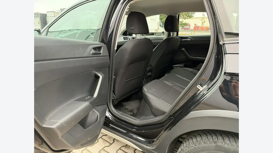 VOLKSWAGEN Taigo -