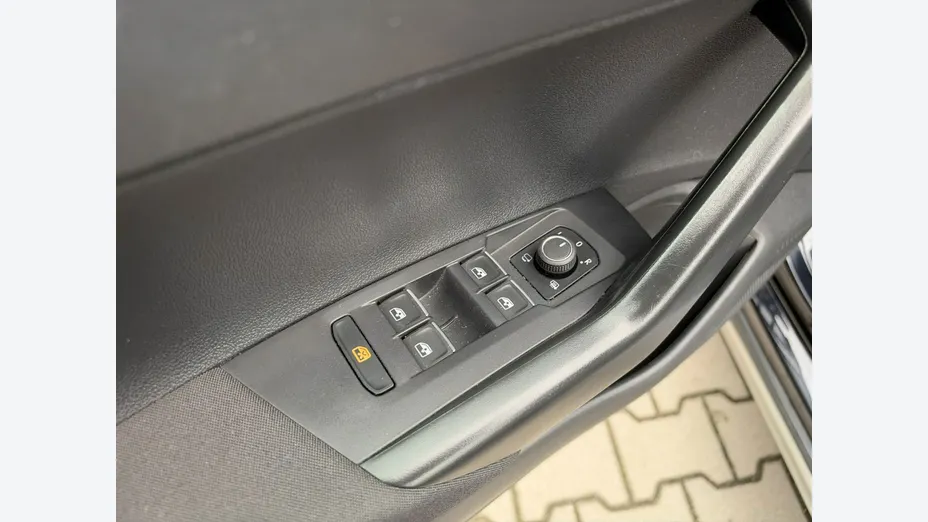 VOLKSWAGEN Taigo -