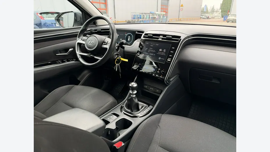 HYUNDAI Tucson -