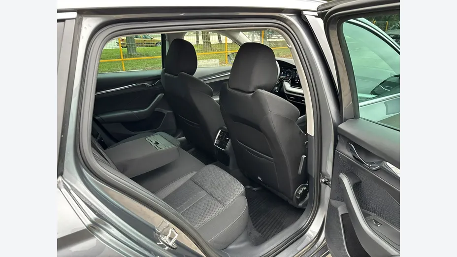 SKODA Octavia -