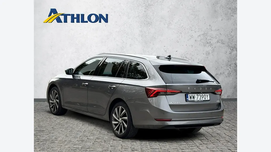 SKODA Octavia -