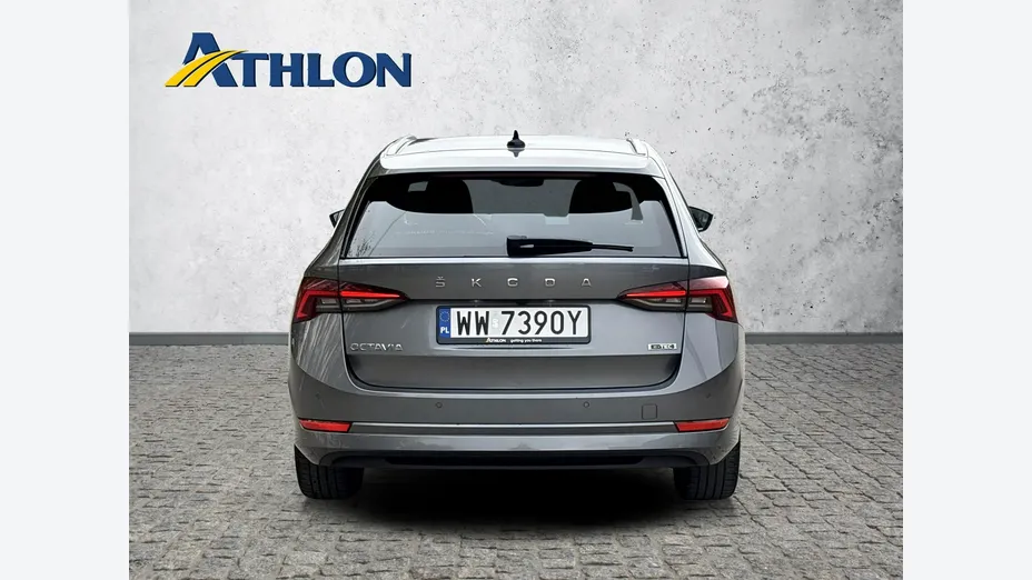 SKODA Octavia -