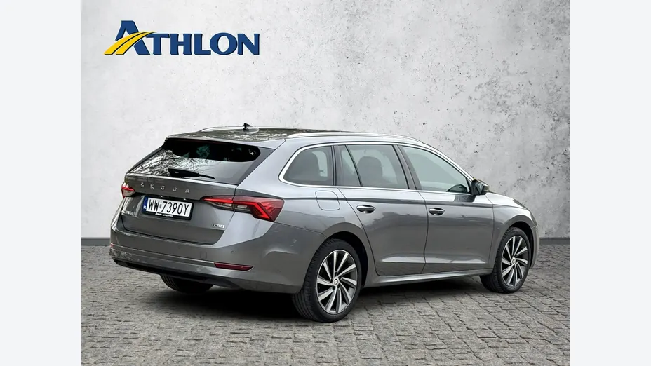 SKODA Octavia -