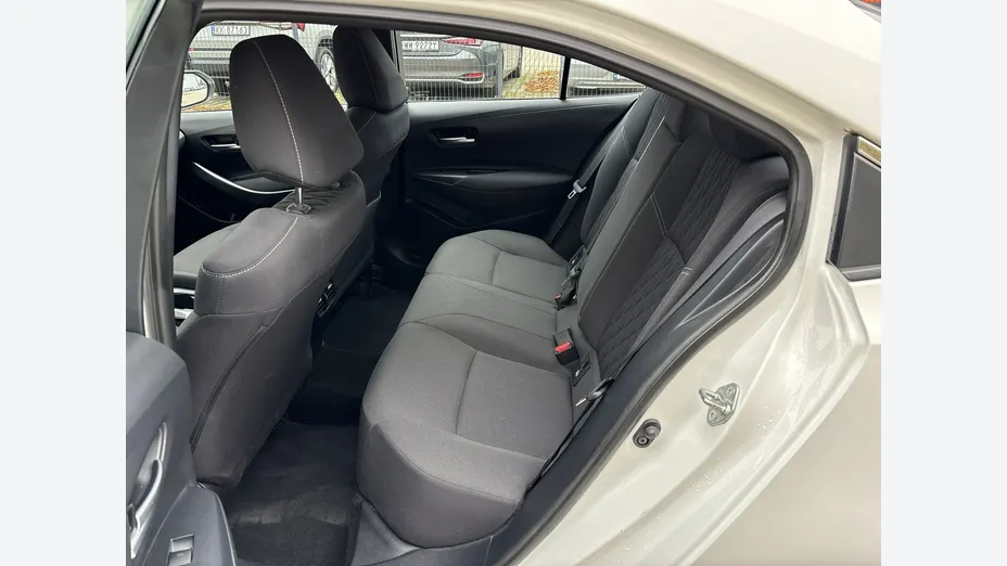 TOYOTA Corolla -