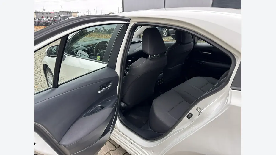 TOYOTA Corolla -