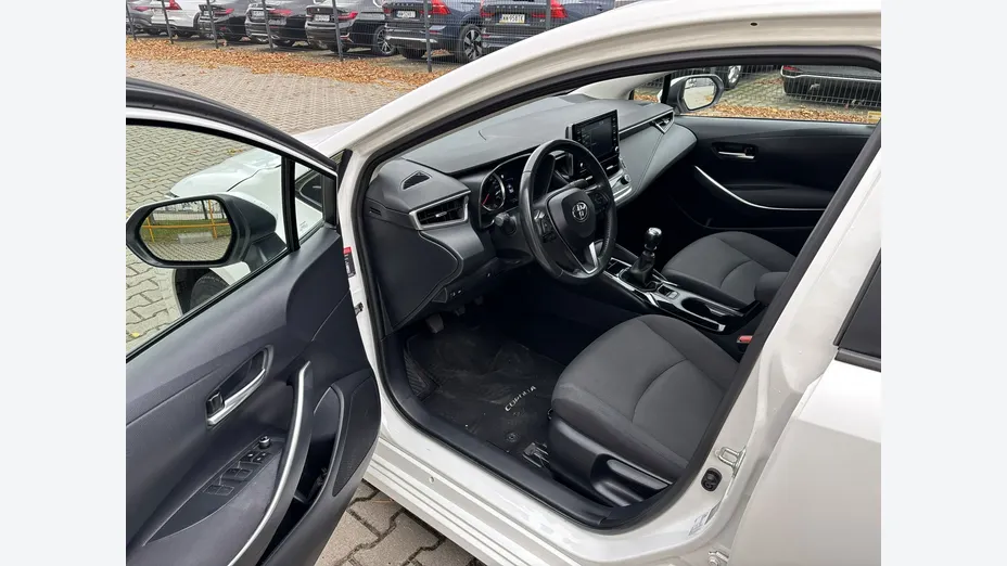 TOYOTA Corolla -