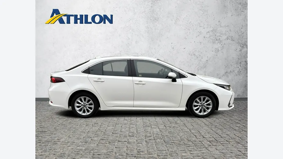 TOYOTA Corolla -