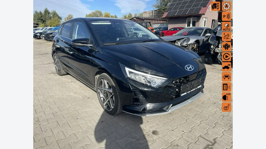 HYUNDAI i20 -