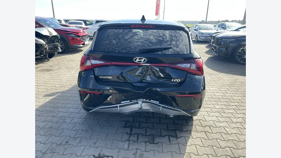 HYUNDAI i20 -