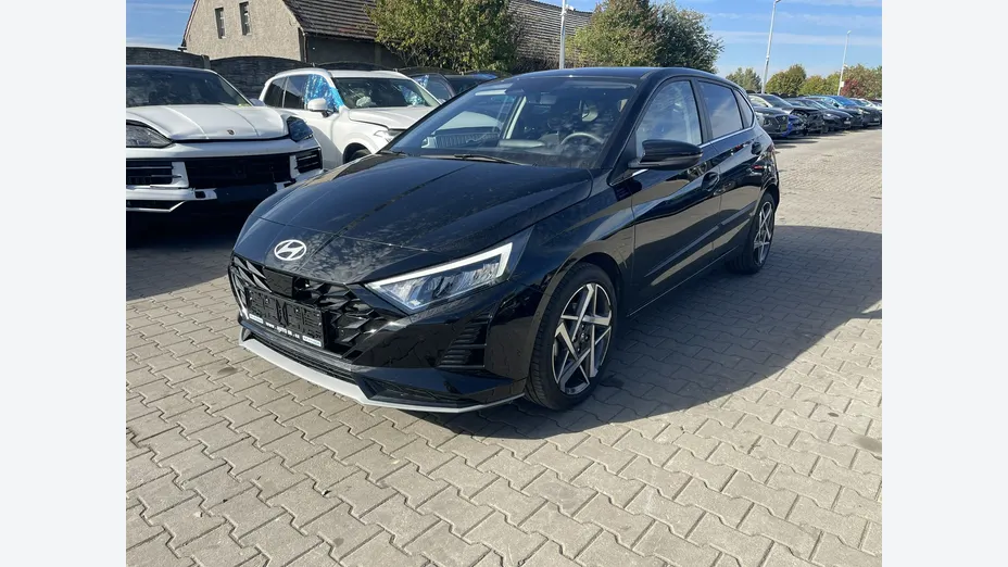HYUNDAI i20 -