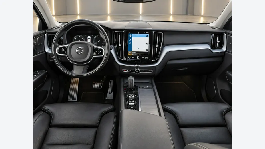 VOLVO XC60 -
