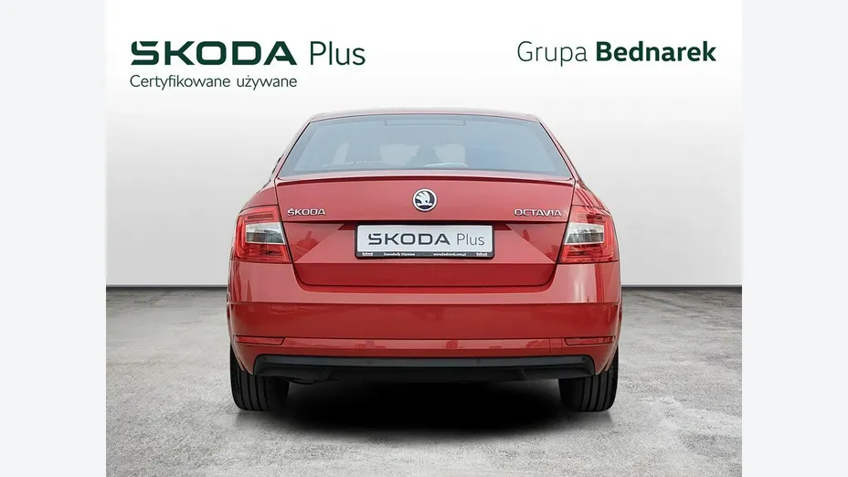 SKODA Octavia -