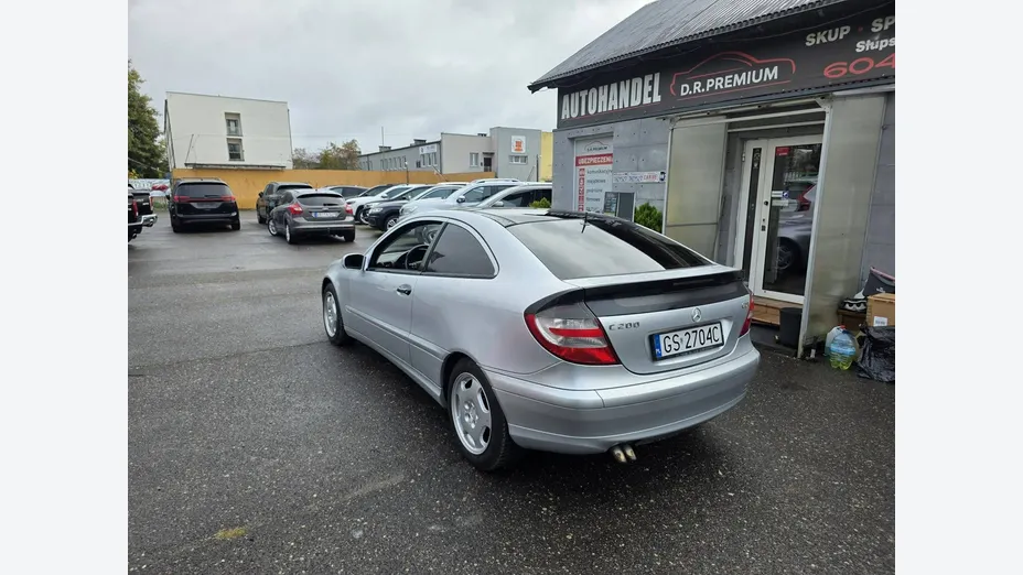 MERCEDES-BENZ C Klasa -