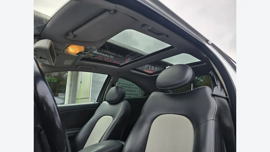 MERCEDES-BENZ C Klasa -