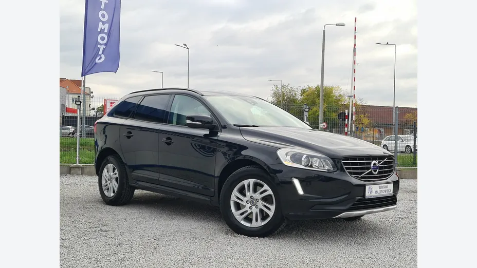VOLVO XC60 -