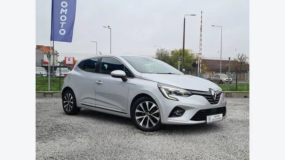 RENAULT Clio -