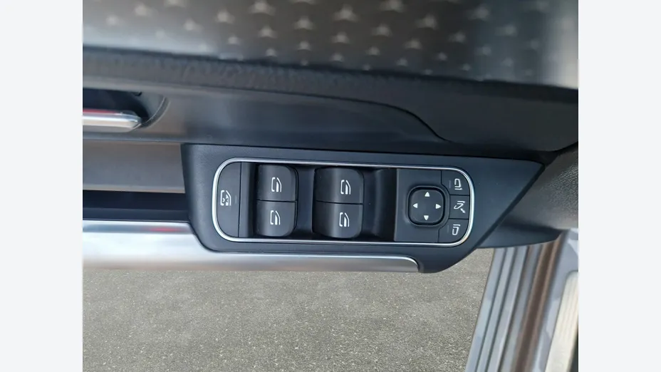 MERCEDES-BENZ B Klasa -