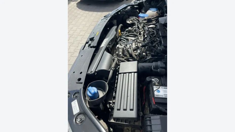 VOLKSWAGEN Caddy -