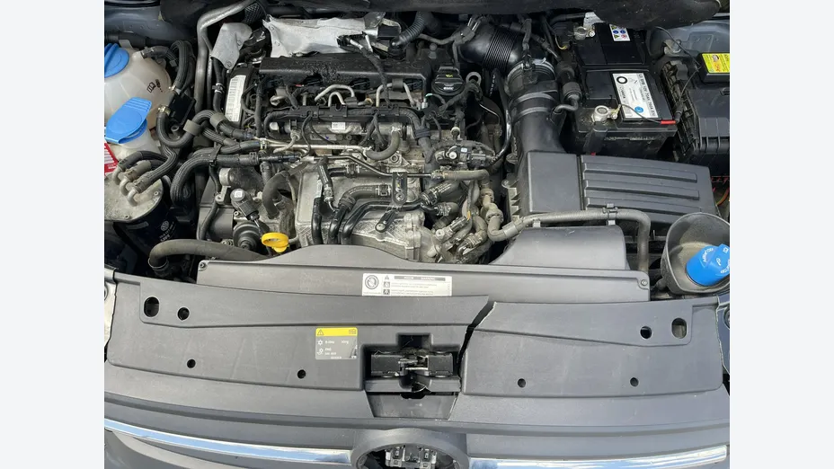 VOLKSWAGEN Caddy -
