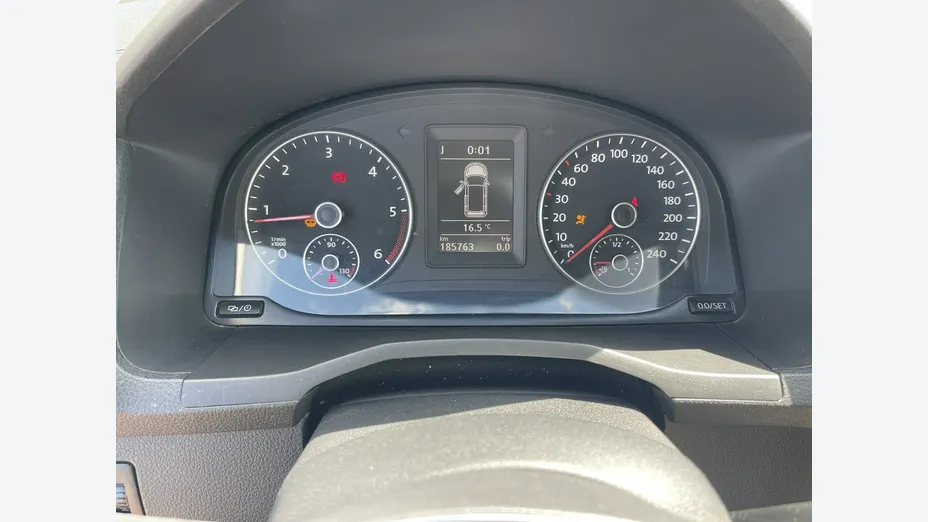 VOLKSWAGEN Caddy -