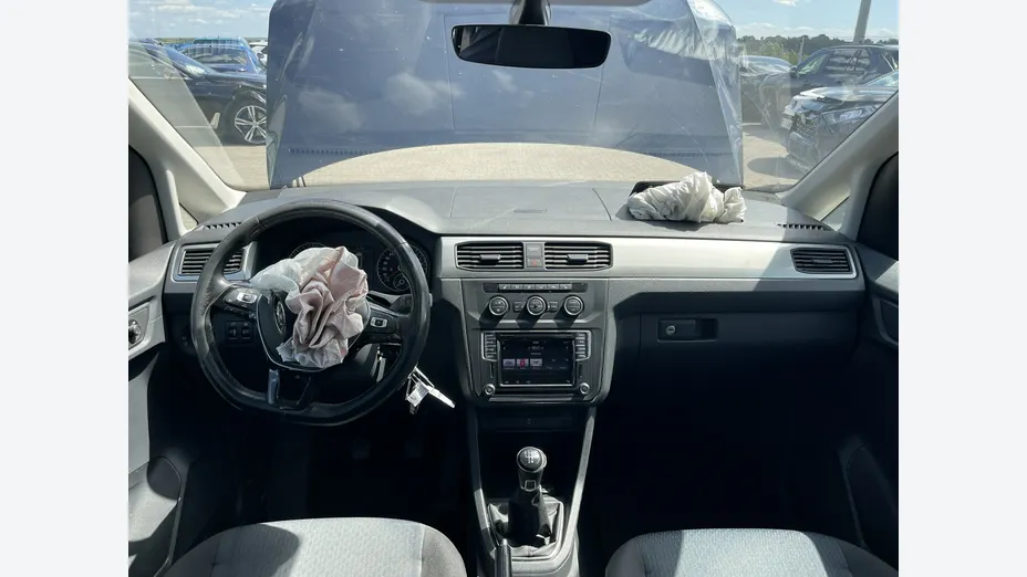 VOLKSWAGEN Caddy -
