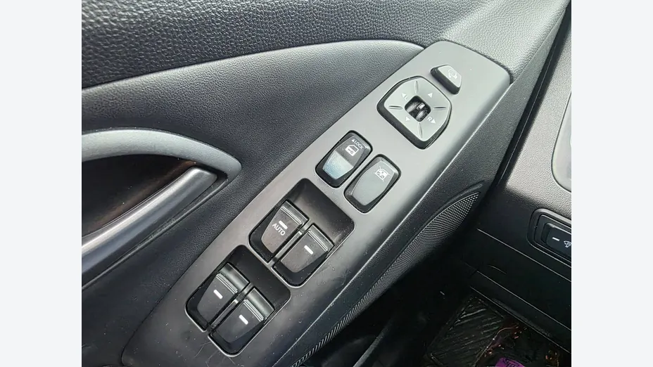 HYUNDAI ix35 -