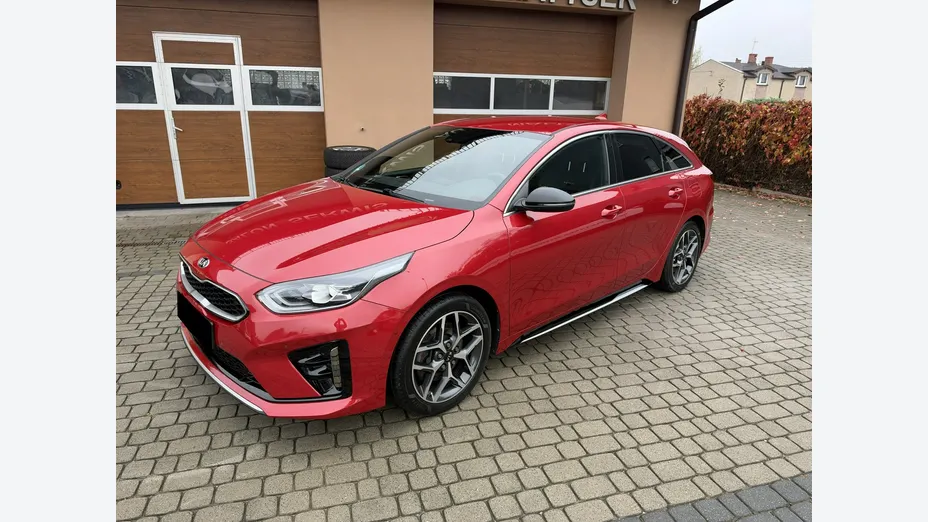 KIA ProCeed -