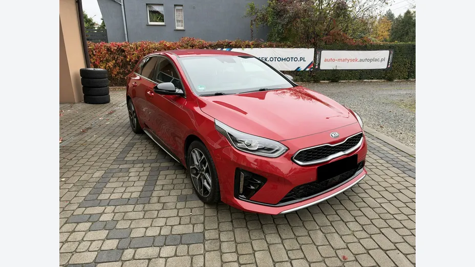 KIA ProCeed -