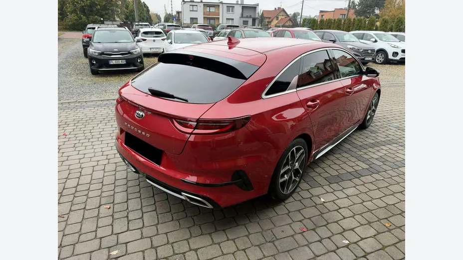 KIA ProCeed -