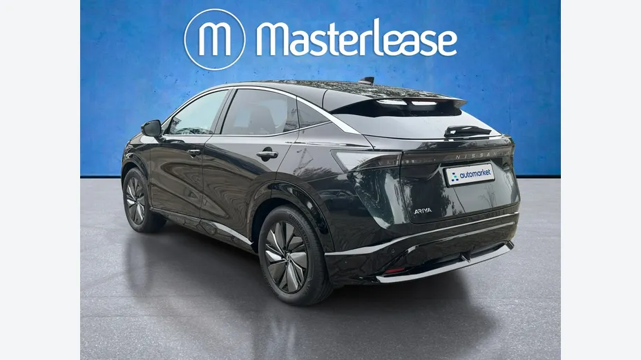 NISSAN Ariya -