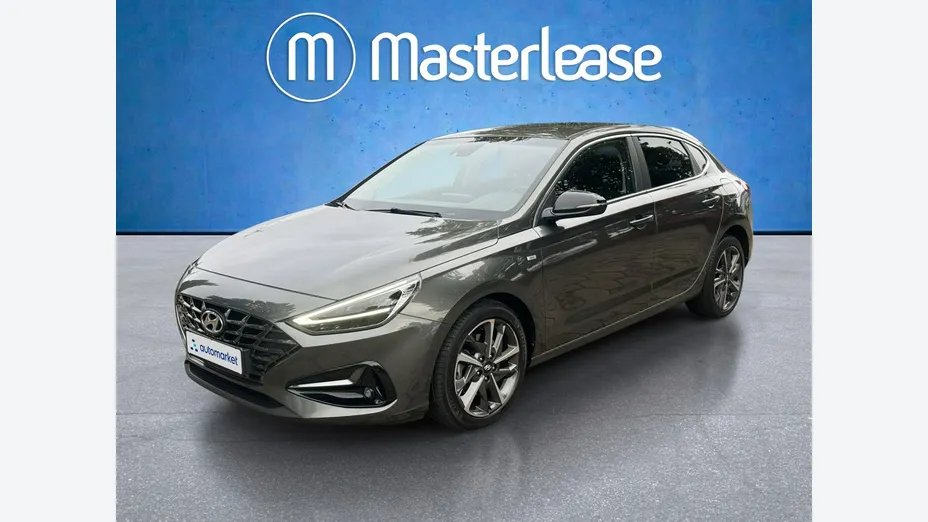 HYUNDAI i30 -