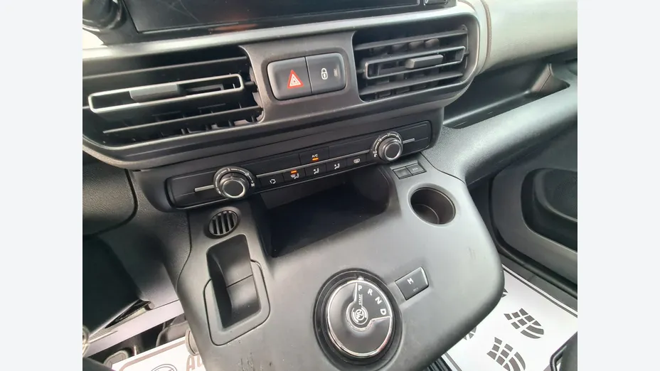 PEUGEOT Rifter -