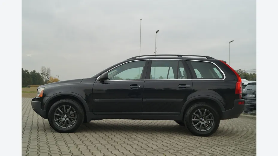 VOLVO XC90 -
