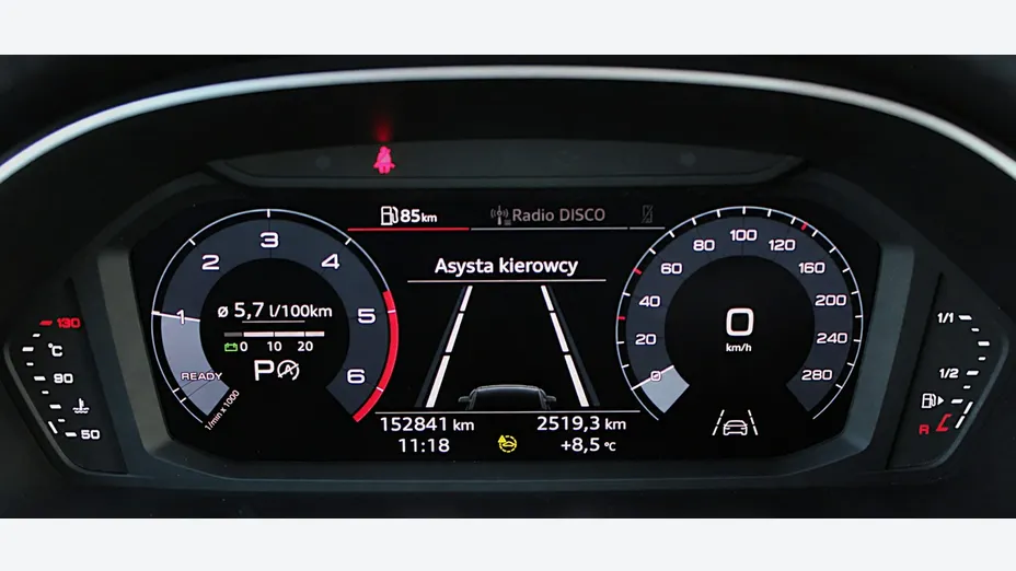 AUDI Q3 -