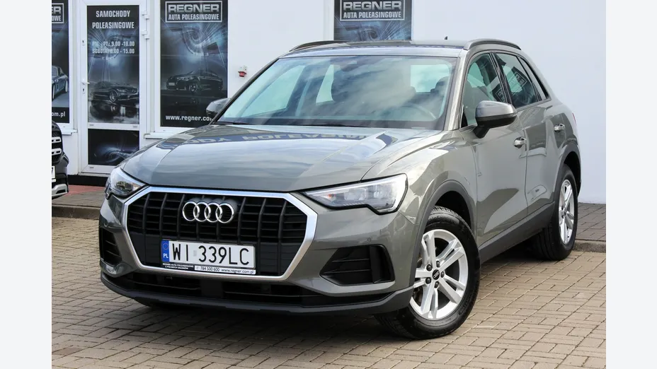 AUDI Q3 -