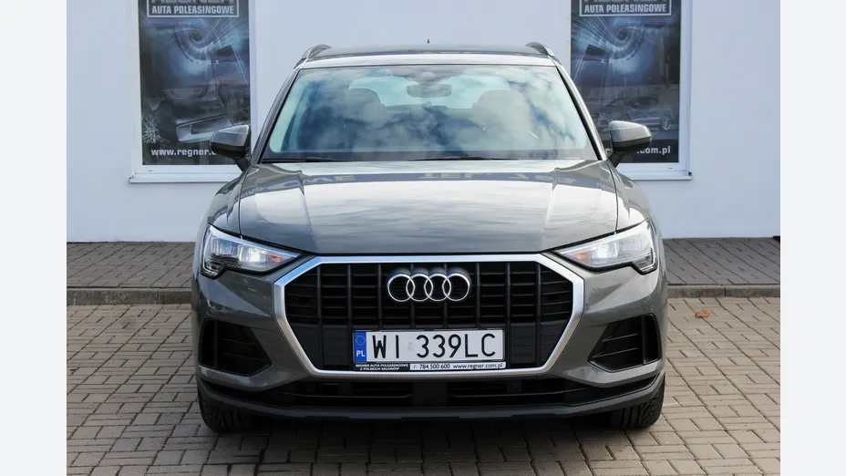 AUDI Q3 -