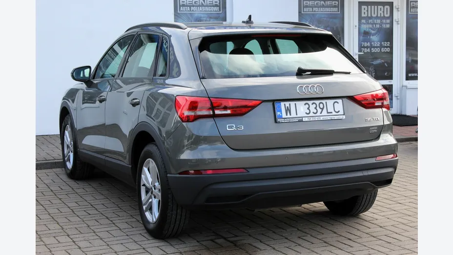 AUDI Q3 -