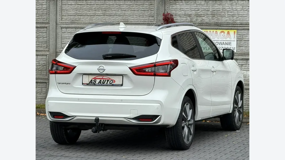 NISSAN Qashqai -