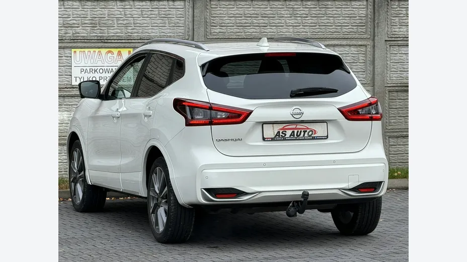 NISSAN Qashqai -