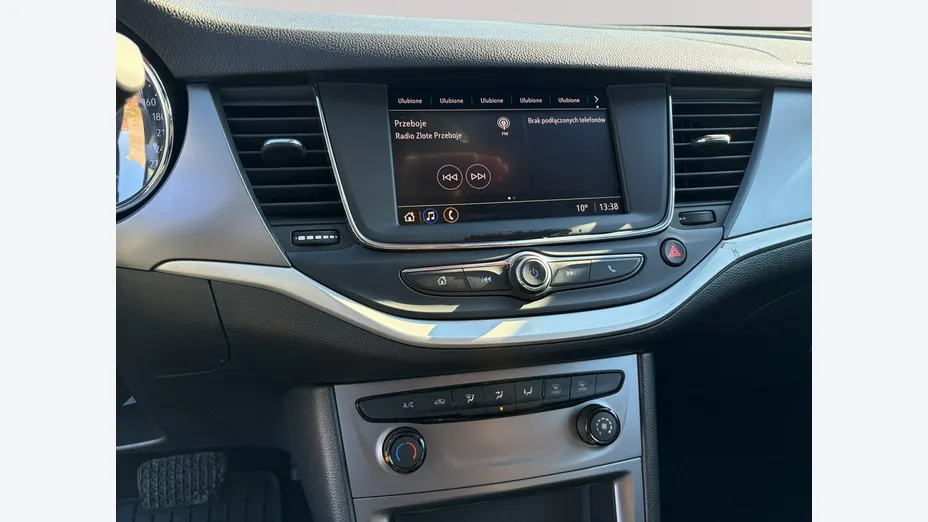 OPEL Astra -