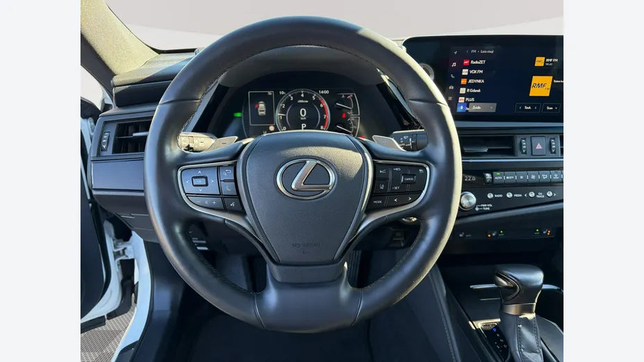 LEXUS ES -