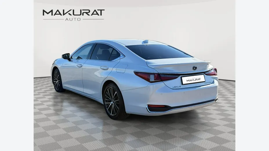 LEXUS ES -