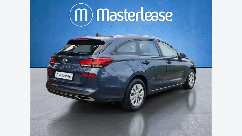 HYUNDAI i30 -
