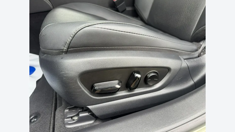 LEXUS ES -